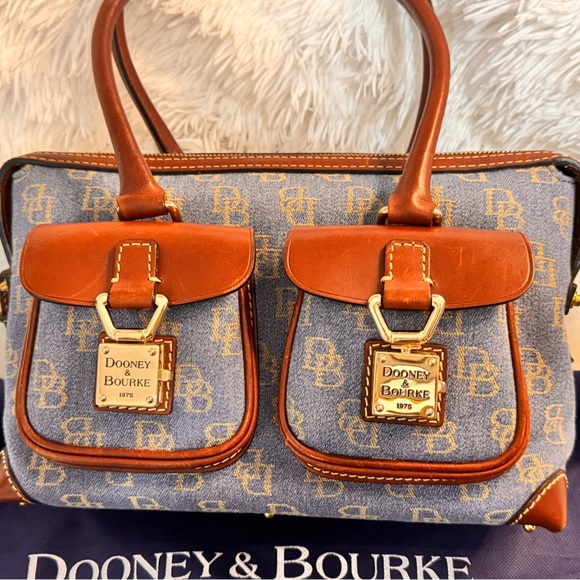 Vintage Dooney & Bourke Small Double Pocket Monogram Doctor Bag Satchel - Picture 16 of 16